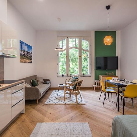 Stafetahaz Apartmanok Vác المظهر الخارجي الصورة