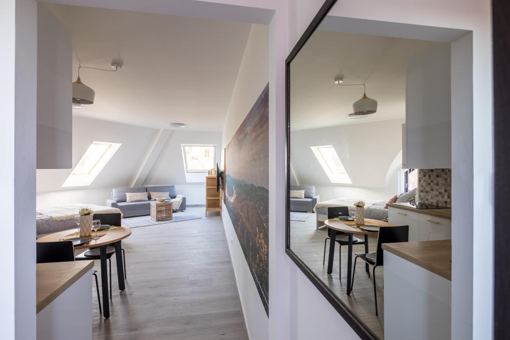 Stafetahaz Apartmanok Vác المظهر الخارجي الصورة