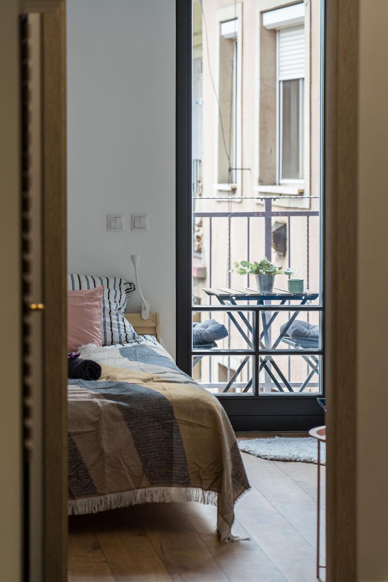 Stafetahaz Apartmanok Vác المظهر الخارجي الصورة
