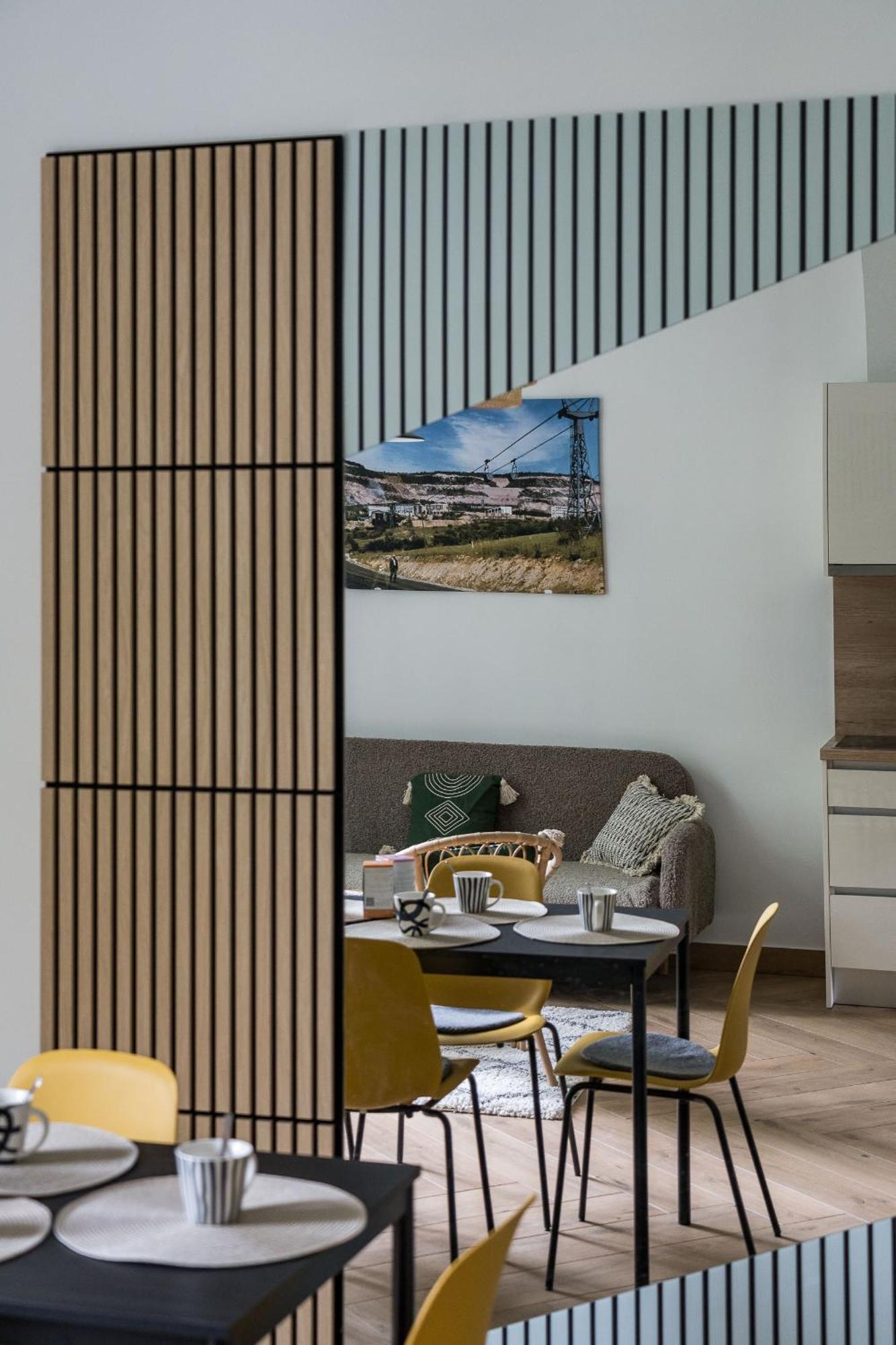 Stafetahaz Apartmanok Vác المظهر الخارجي الصورة
