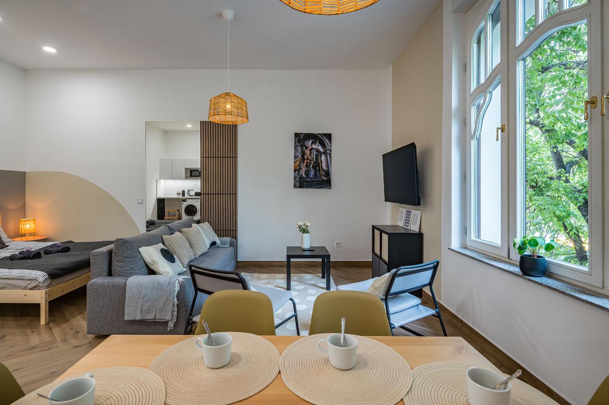 Stafetahaz Apartmanok Vác المظهر الخارجي الصورة