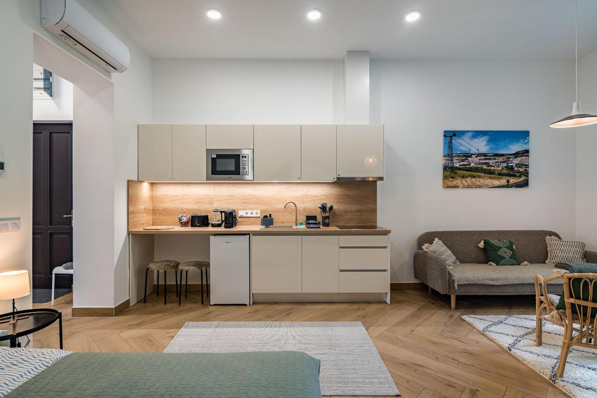 Stafetahaz Apartmanok Vác المظهر الخارجي الصورة