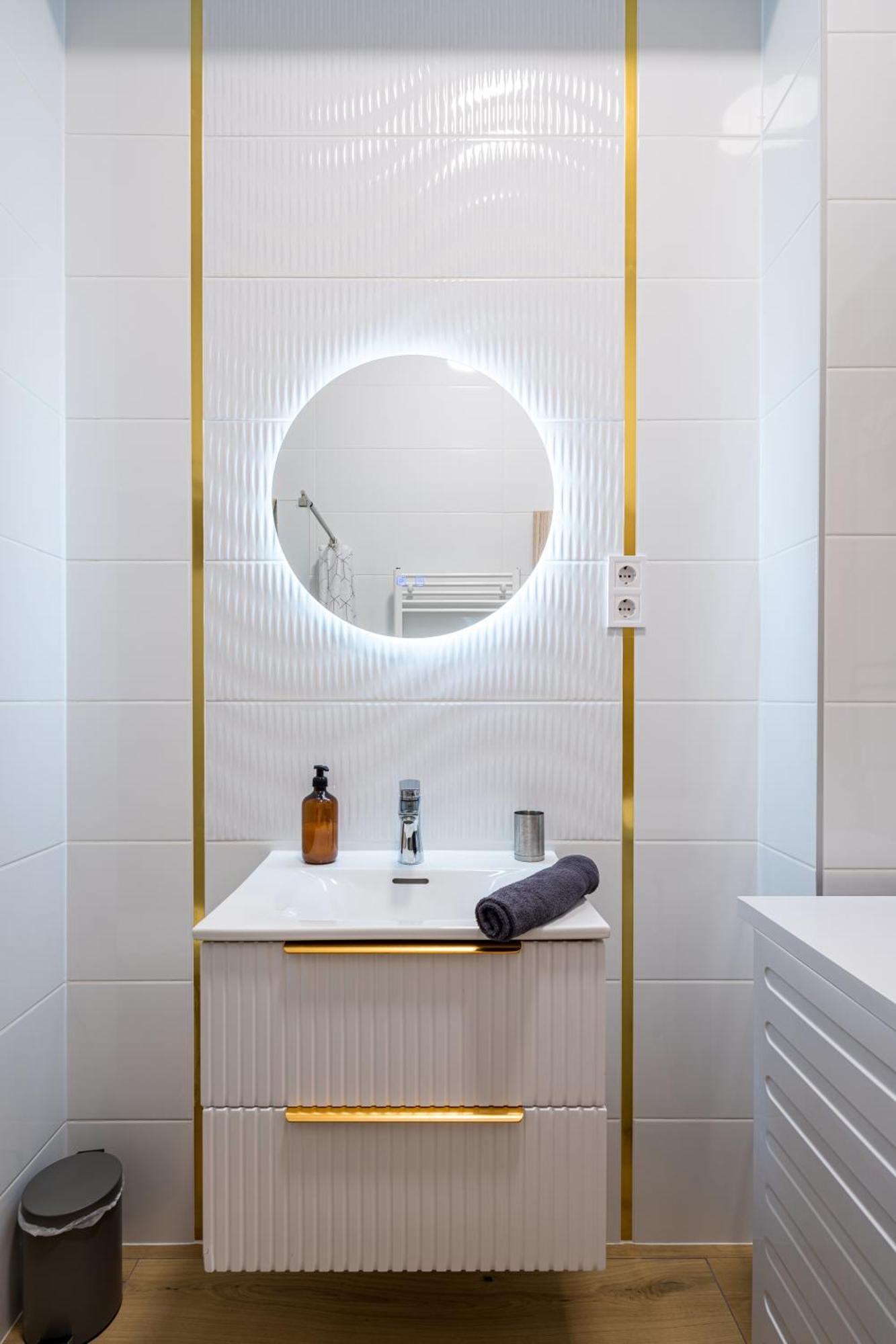 Stafetahaz Apartmanok Vác المظهر الخارجي الصورة