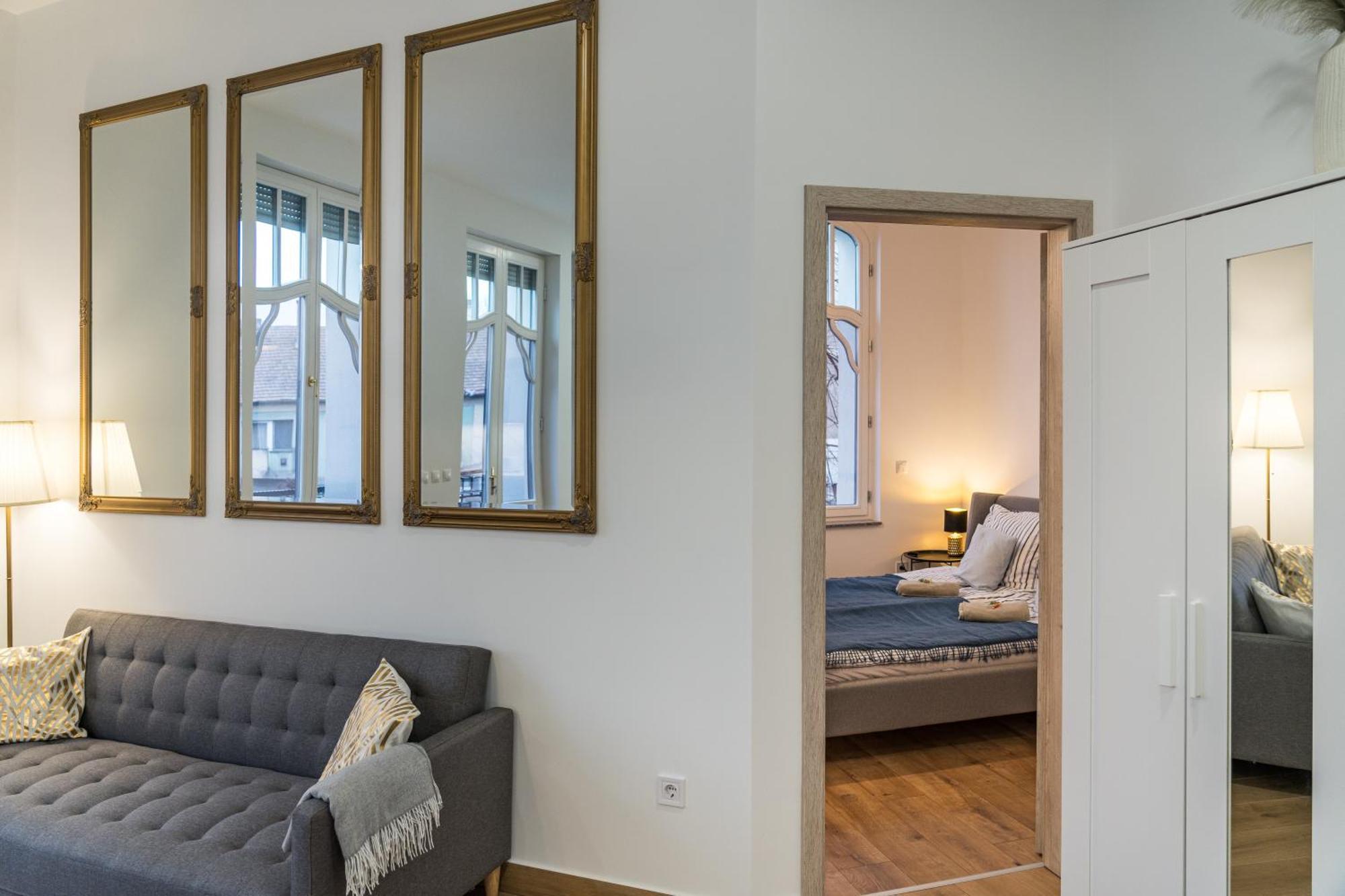 Stafetahaz Apartmanok Vác المظهر الخارجي الصورة